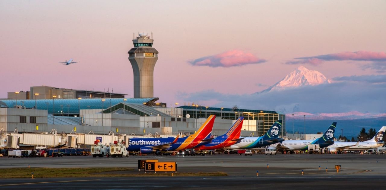 Japan Airlines PDX Terminal