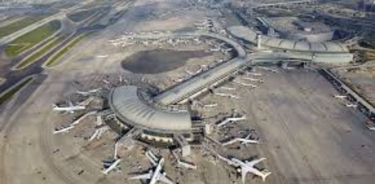 Qatar Airways YYZ Terminal