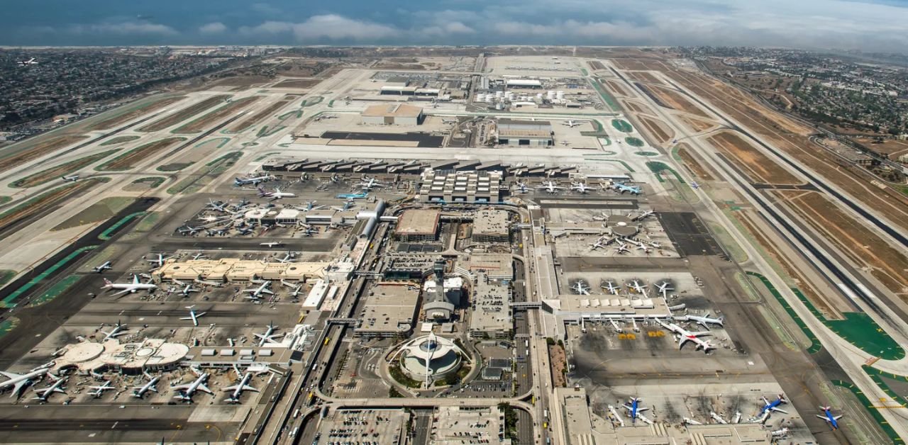 Spirit Airlines LAX Terminal