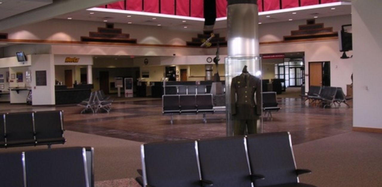 United Airlines BFF Terminal