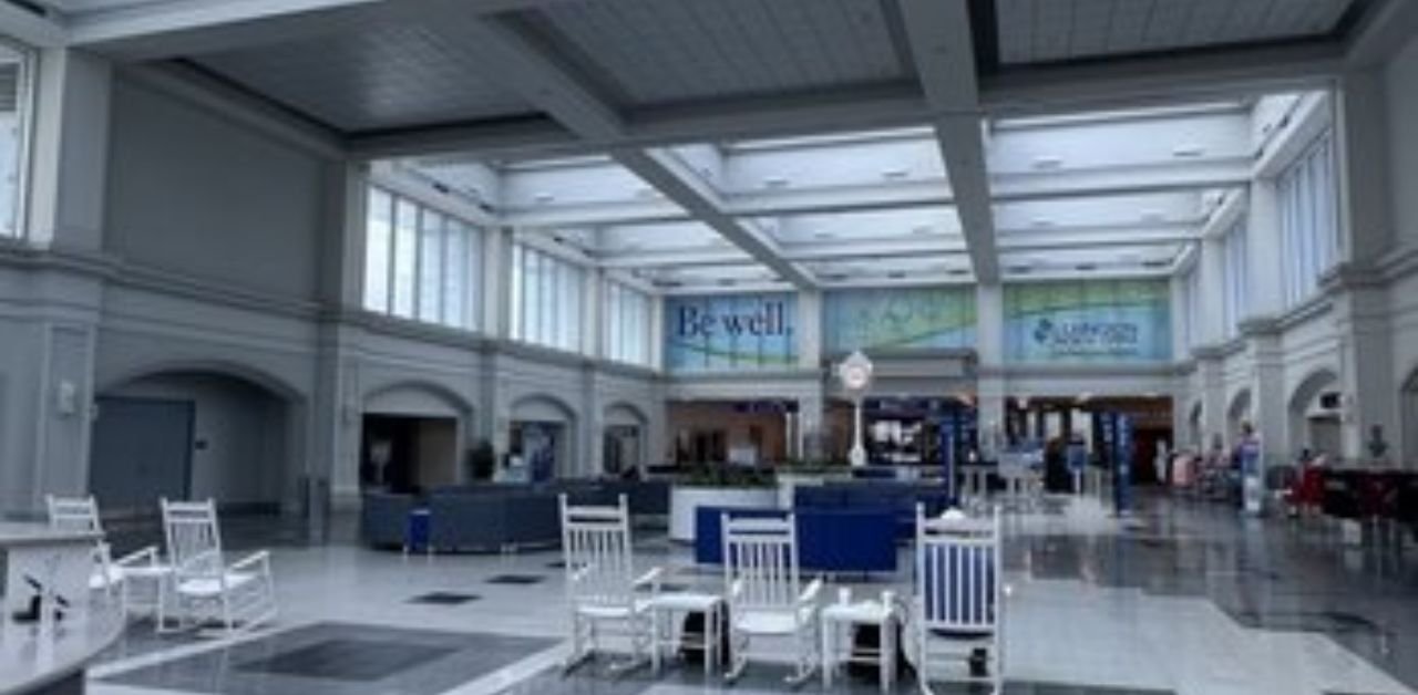 United Airlines CAE Terminal