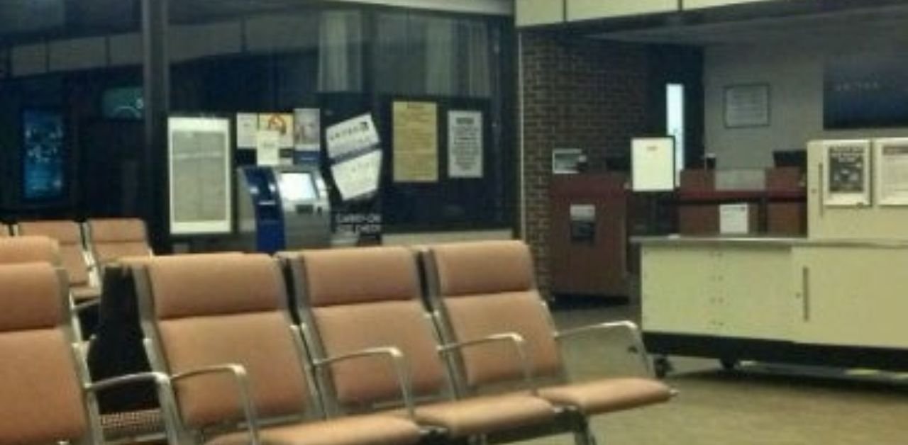 United Airlines ALS Terminal