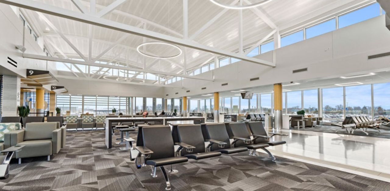 United Airlines FWA Terminal