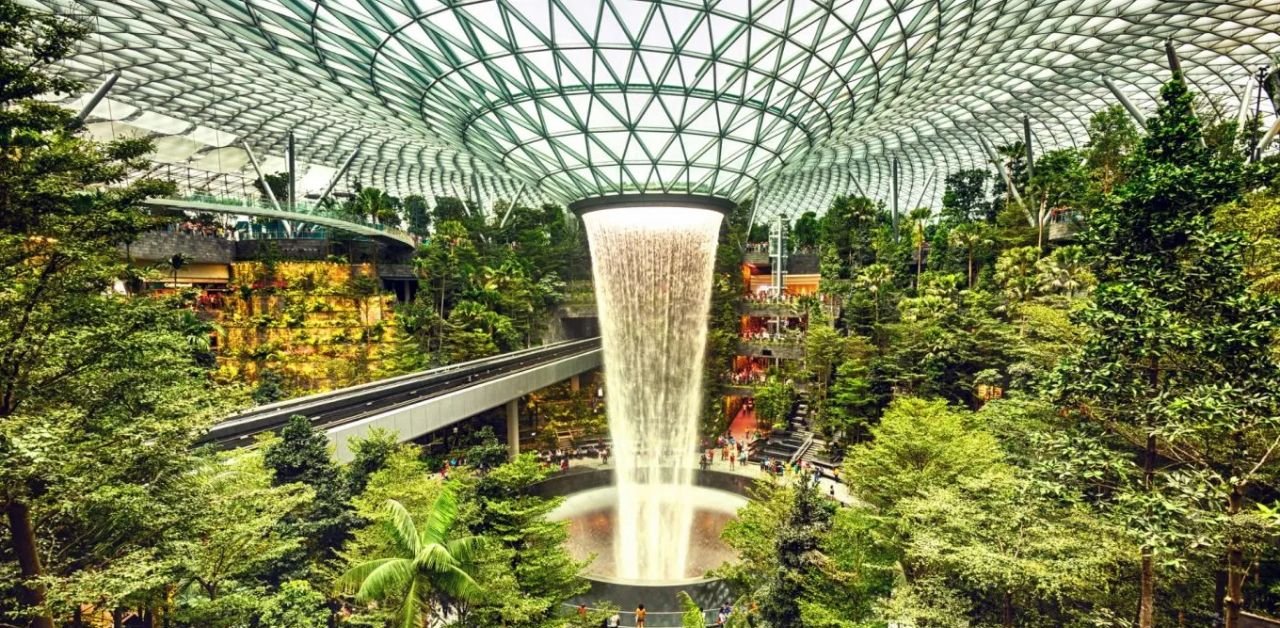 Emirates Airlines SIN Terminal