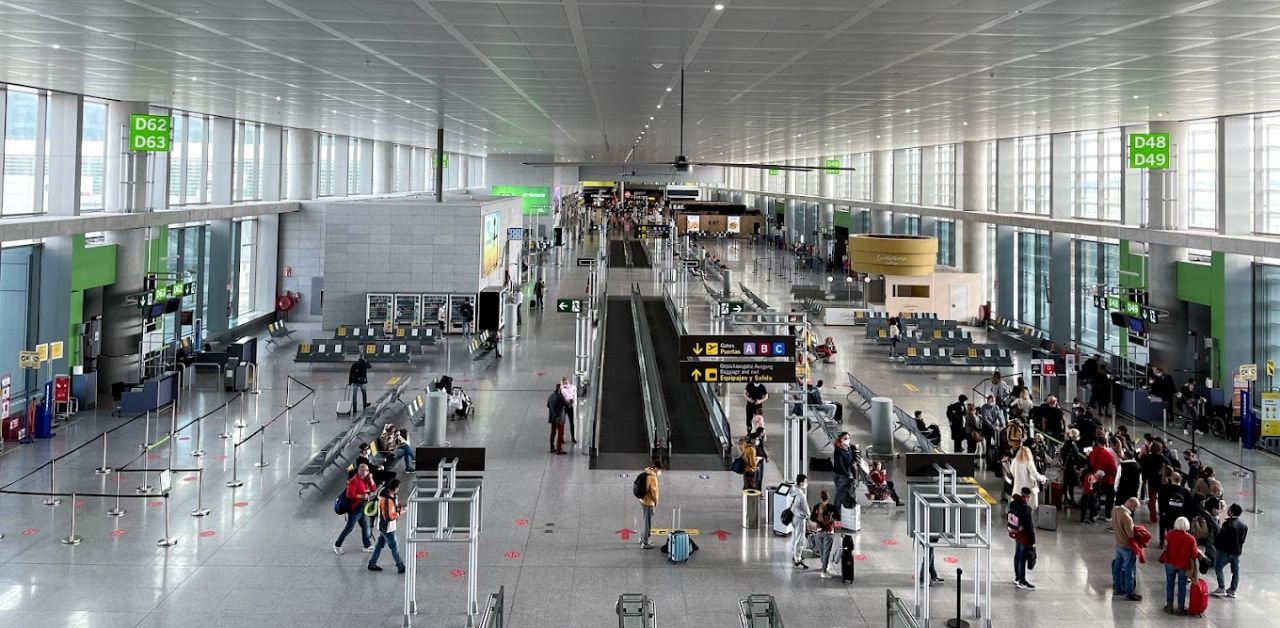 Air Cairo AGP Terminal