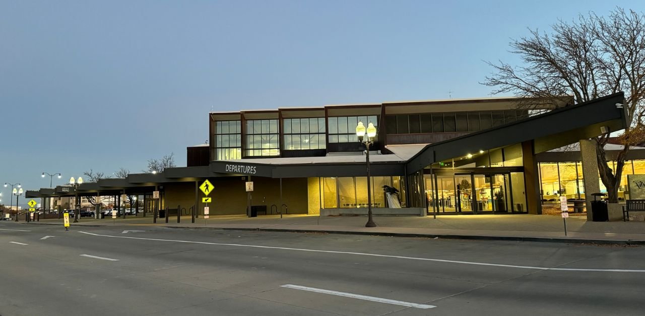 Avelo Airlines GJT Terminal
