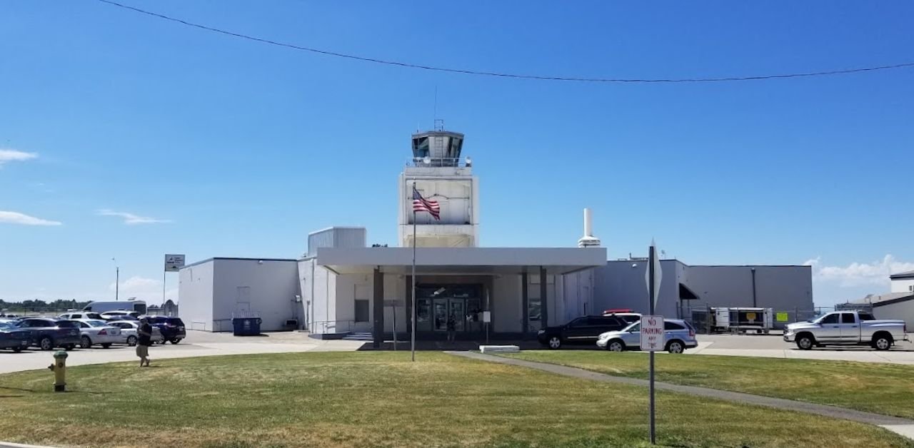 Avelo Airlines OGD Terminal