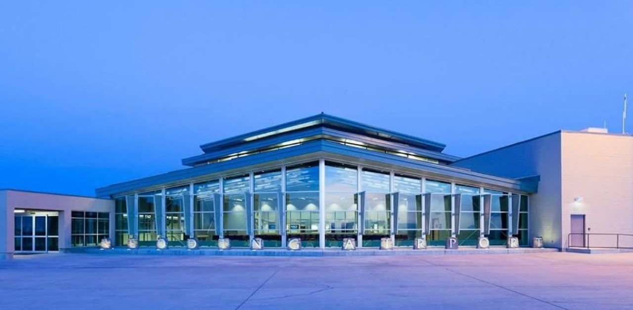 Avelo Airlines RDD Terminal