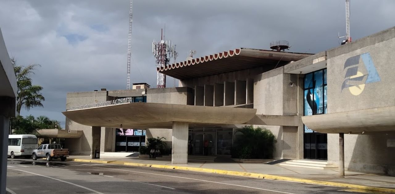 Avior Airlines MAR Terminal