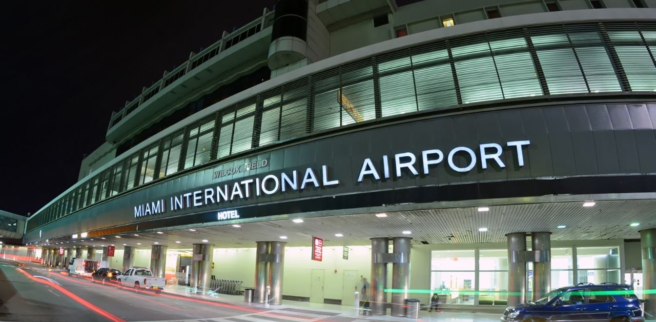 Avior Airlines MIA Terminal