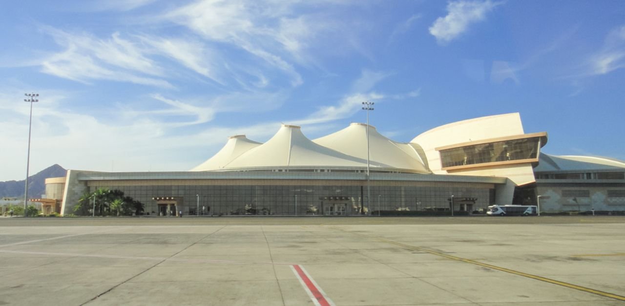 Azerbaijan Airlines SSH Terminal