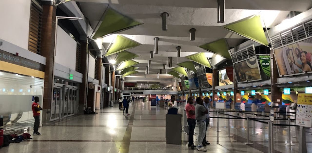 British Airways SDQ Terminal