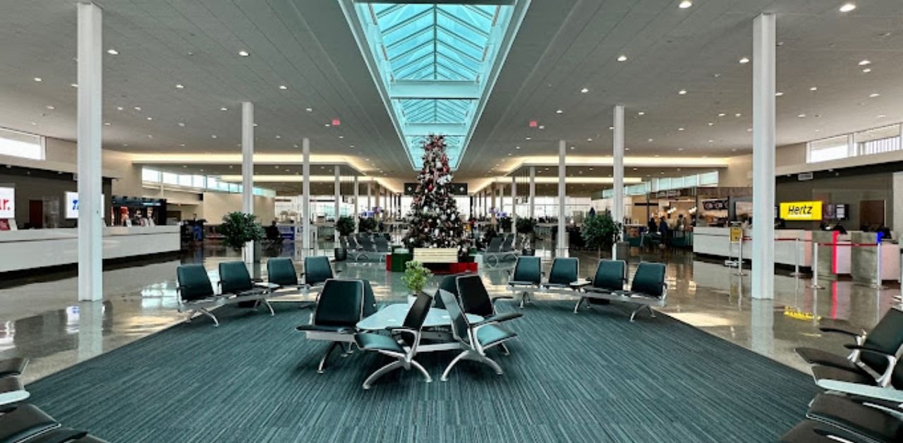 Delta Airlines TUL Terminal