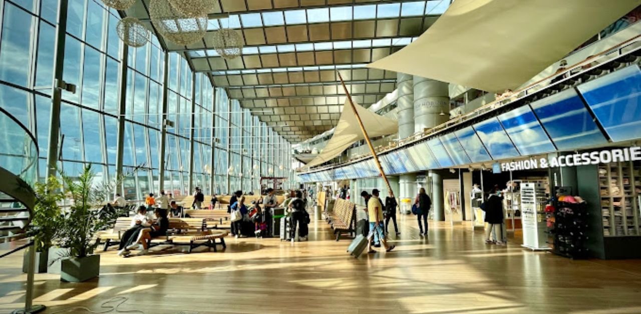KLM Airlines ARN Terminal