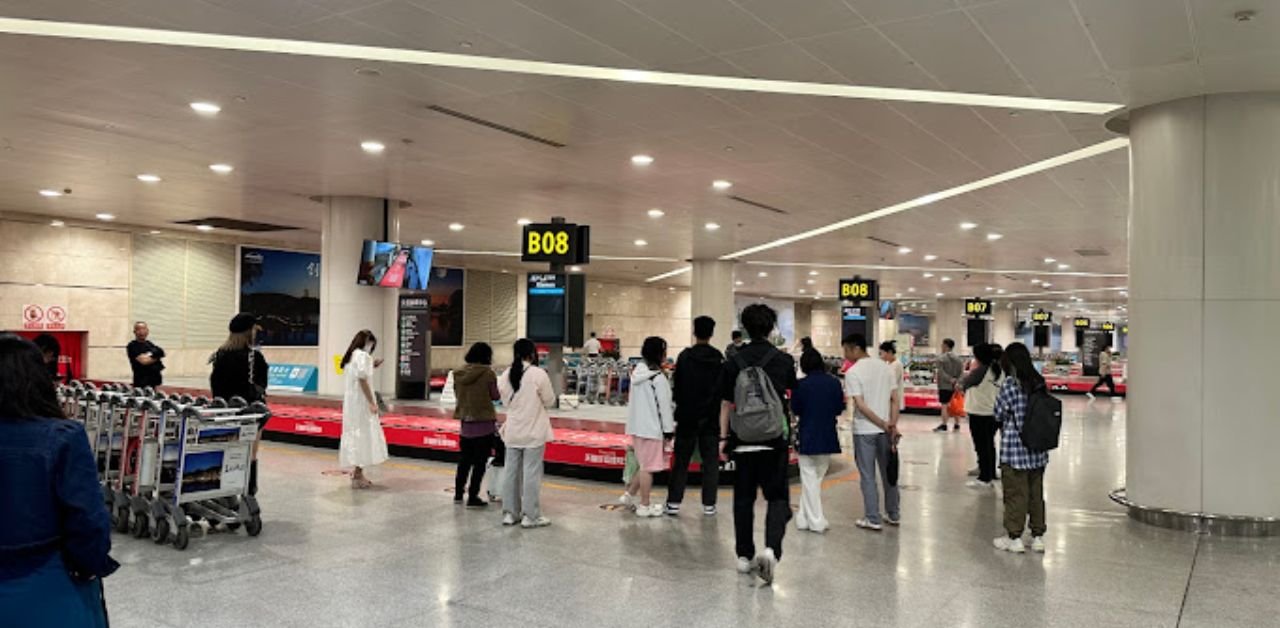 KLM Airlines HGH Terminal