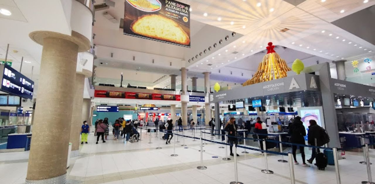 Lufthansa Airlines BRI Terminal