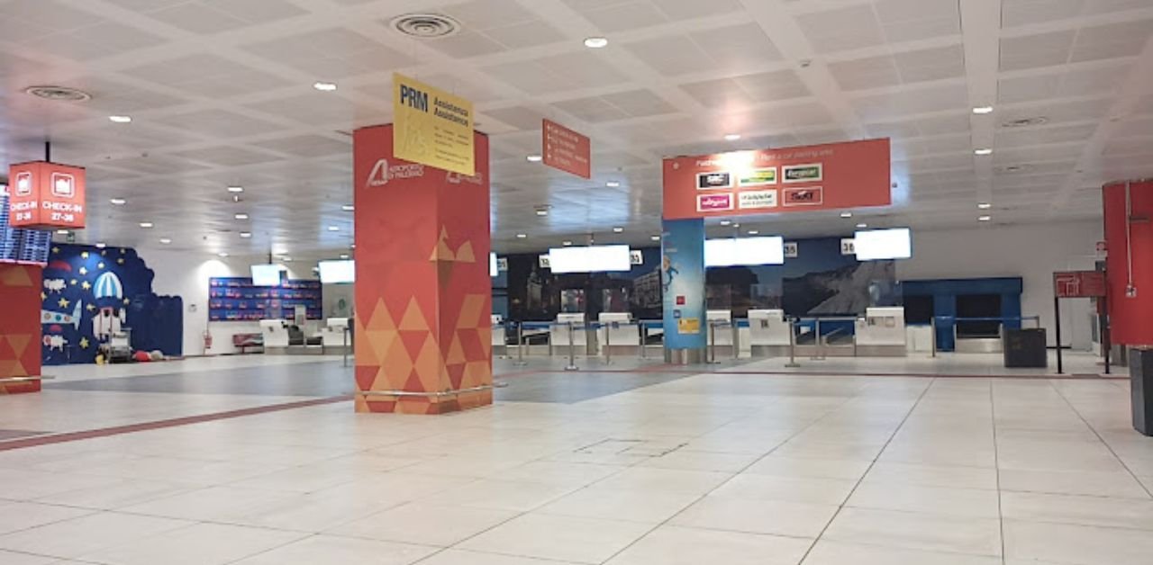 Lufthansa Airlines PMO Terminal