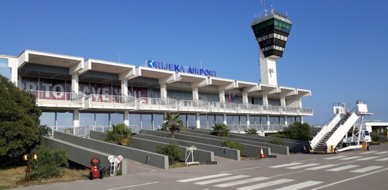 Lufthansa Airlines RJK Terminal