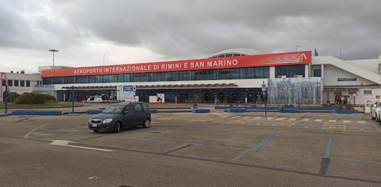 Lufthansa Airlines RMI Terminal