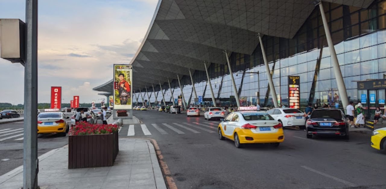 Lufthansa Airlines SHE Terminal