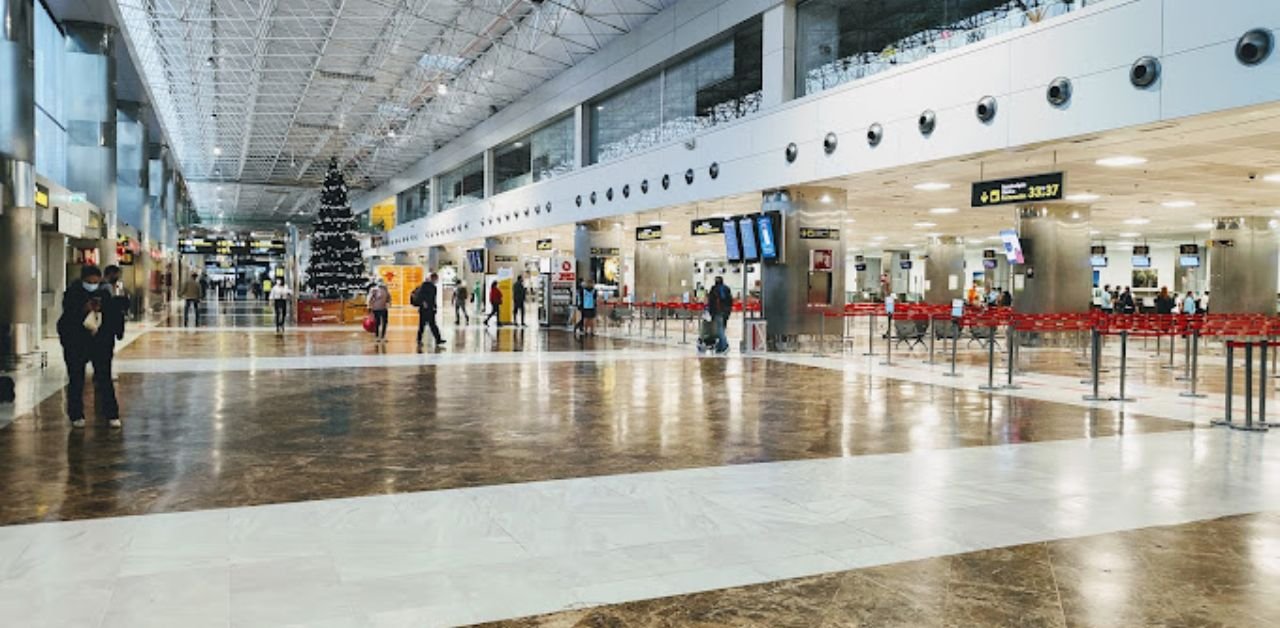 Lufthansa Airlines TFS Terminal