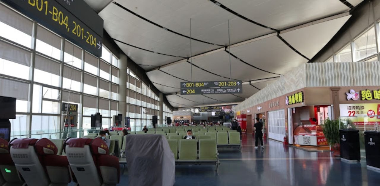 Lufthansa Airlines TYN Terminal