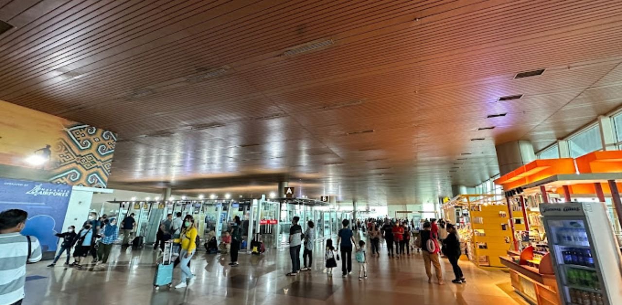 Singapore Airlines KCH Terminal