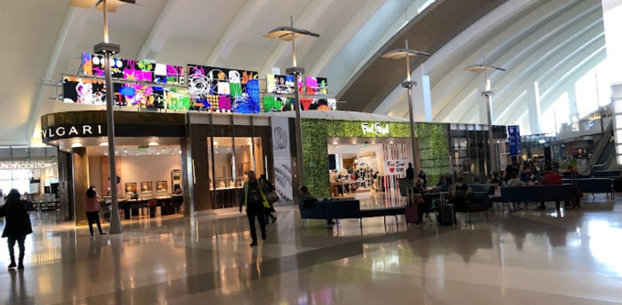 Singapore Airlines LAX Terminal