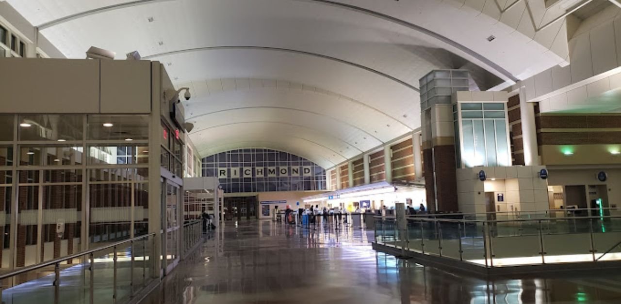 Singapore Airlines RIC Terminal