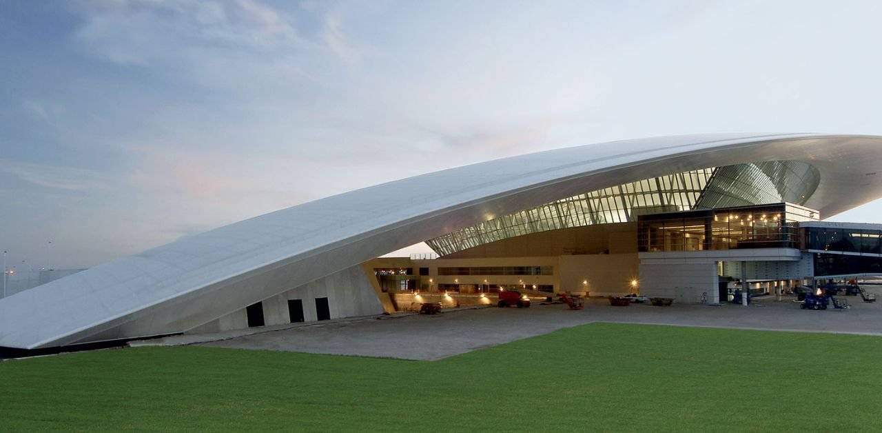 Aeromás Airlines MVD Terminal
