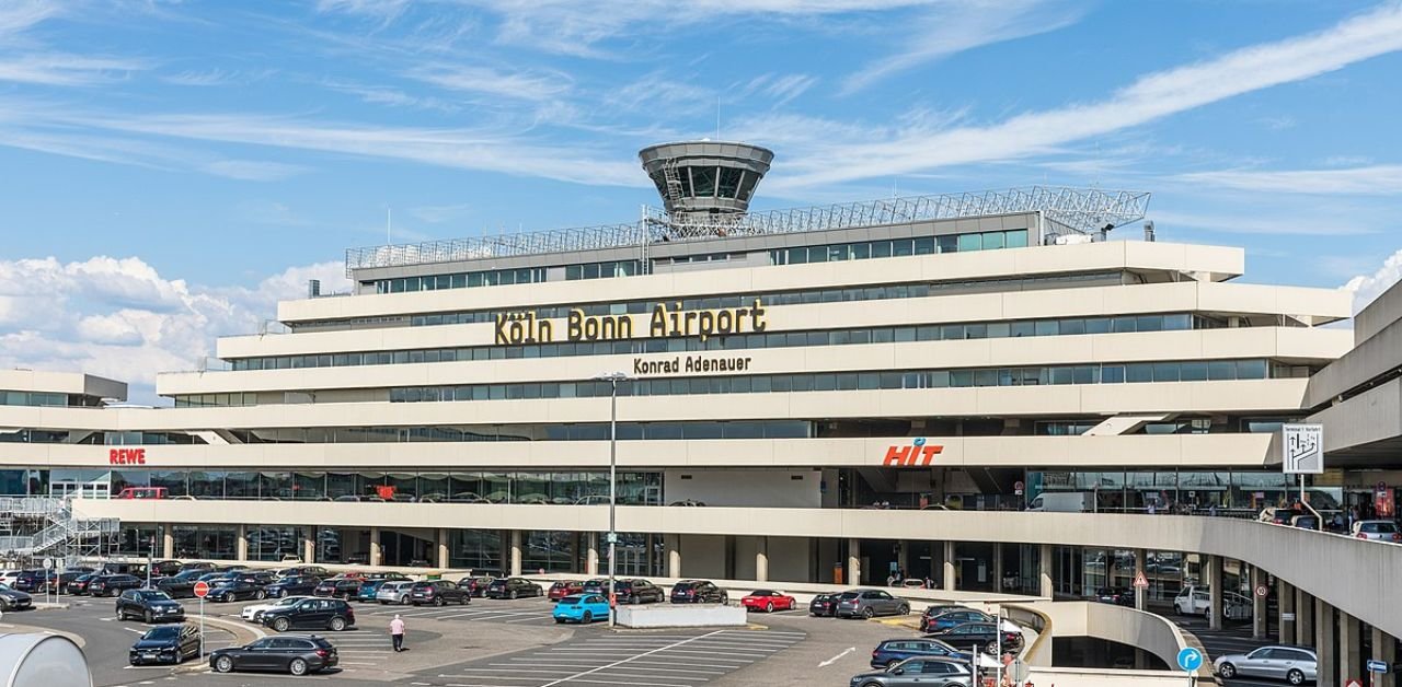 Cathay Pacific Airlines CGN Terminal