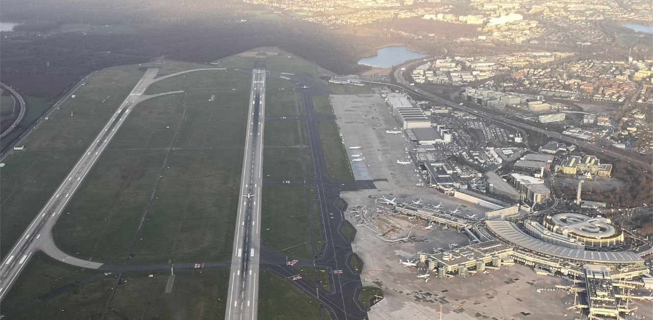 EL AL Airlines DUS Terminal