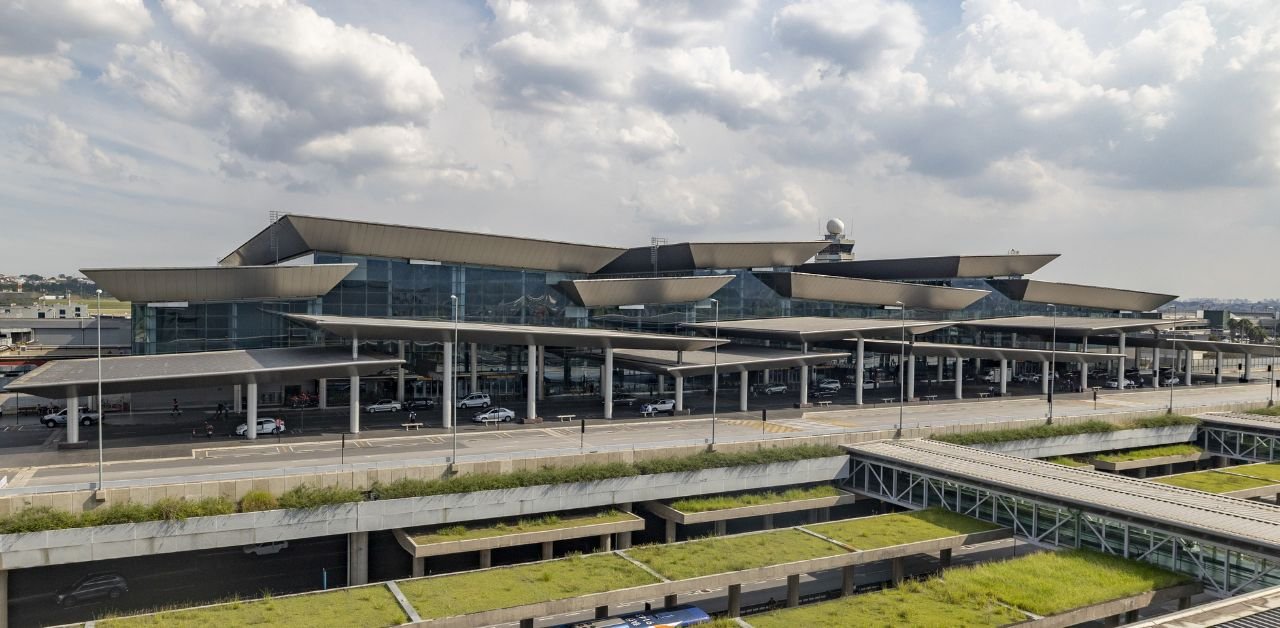 Egyptair Airlines GRU Terminal