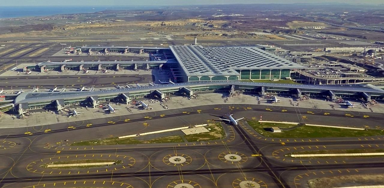 Egyptair Airlines IST Terminal